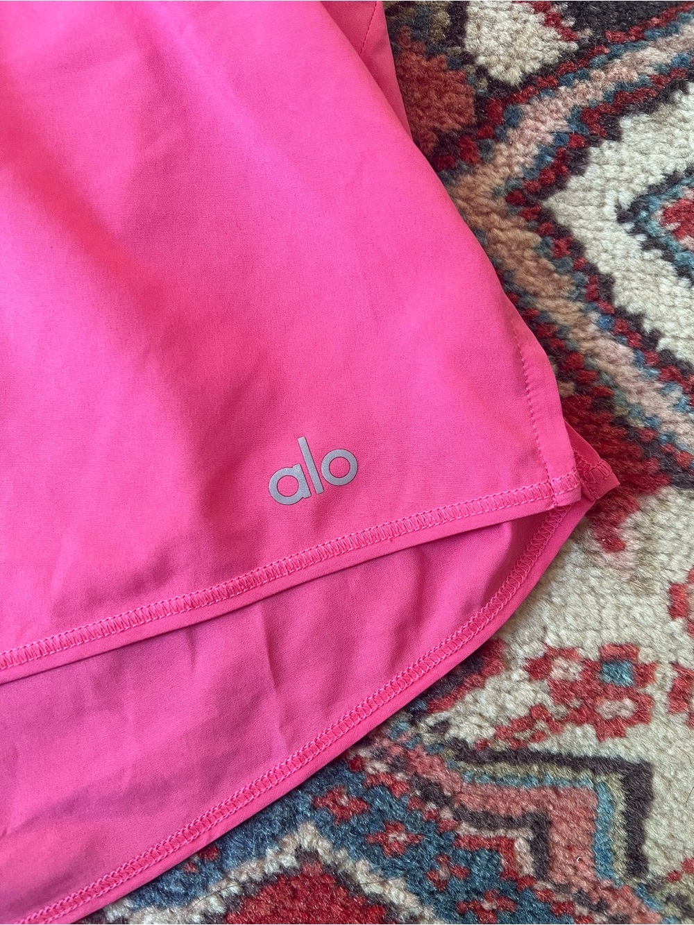 Alo Hot Pink High Rise Lined Stride Shorts— Womens Large - Picture 3 of 9